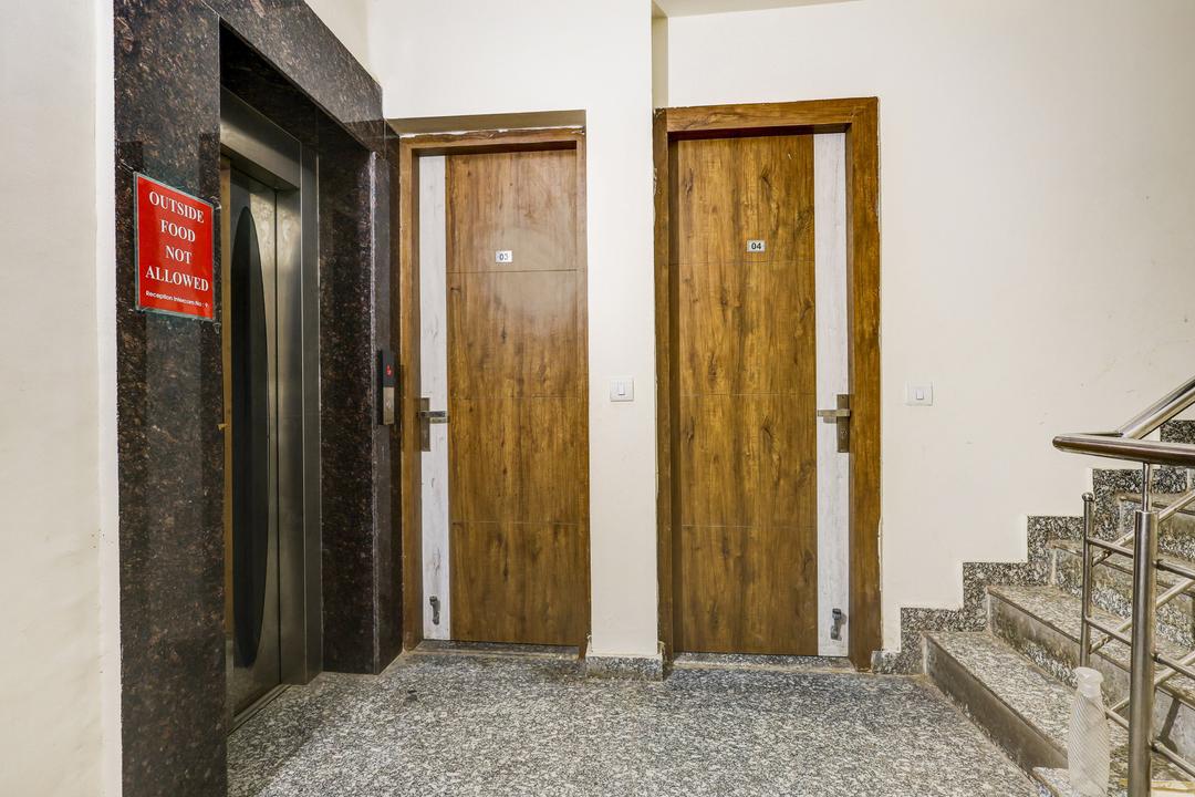 Super Hotel O Sector 52 Gurgaon in Gurgaon