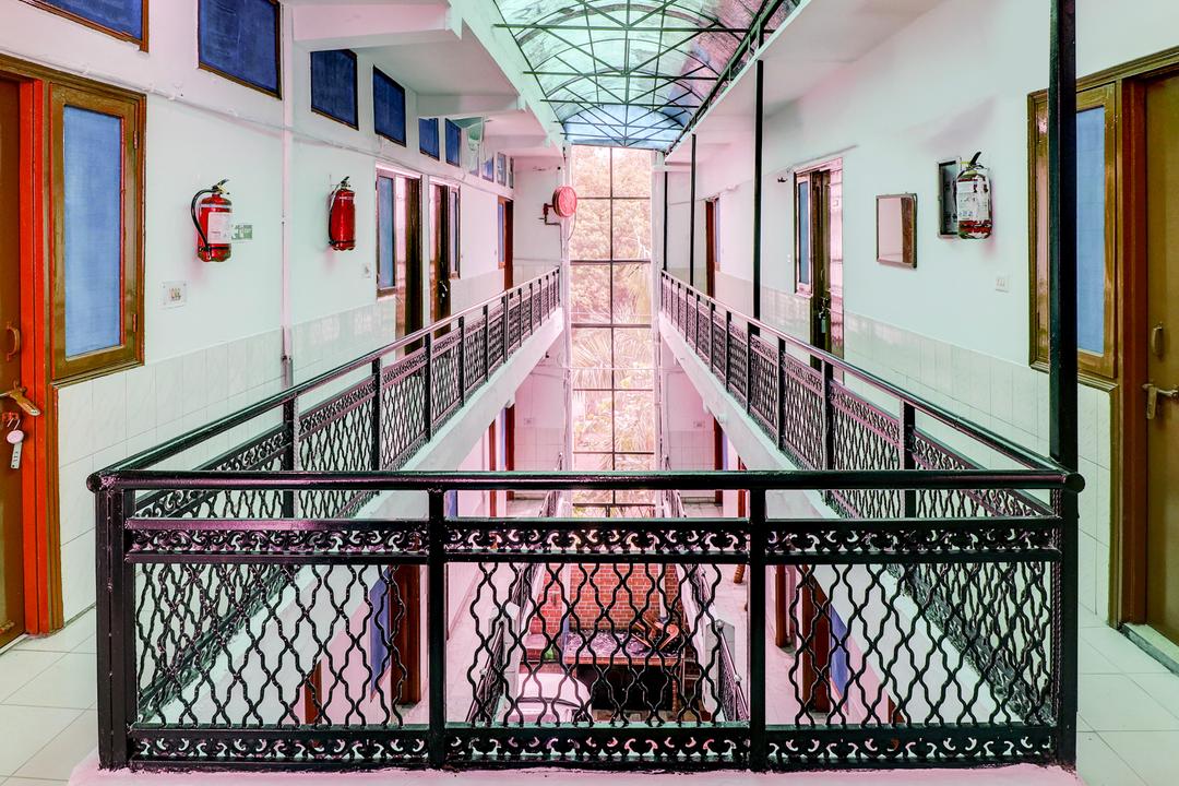 Super Hotel O Dehradun Central Railway Junction Formerly Bhagwan Guest House in Dehradun