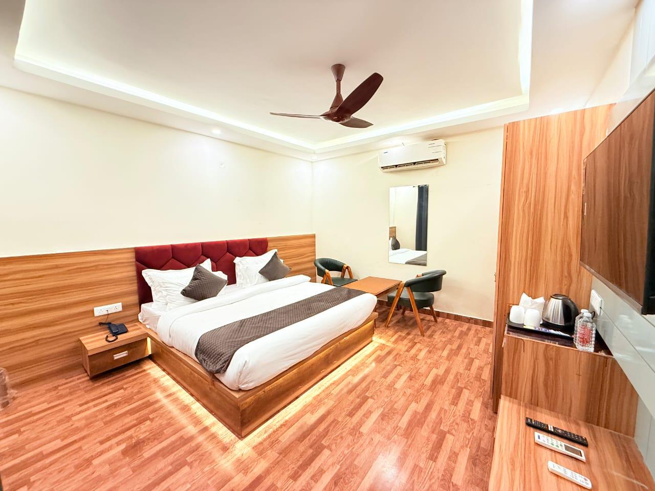 The Prominence Hotel in Noida
