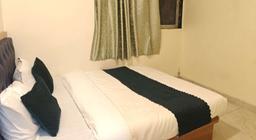 Hotel Glow Star in Mumbai