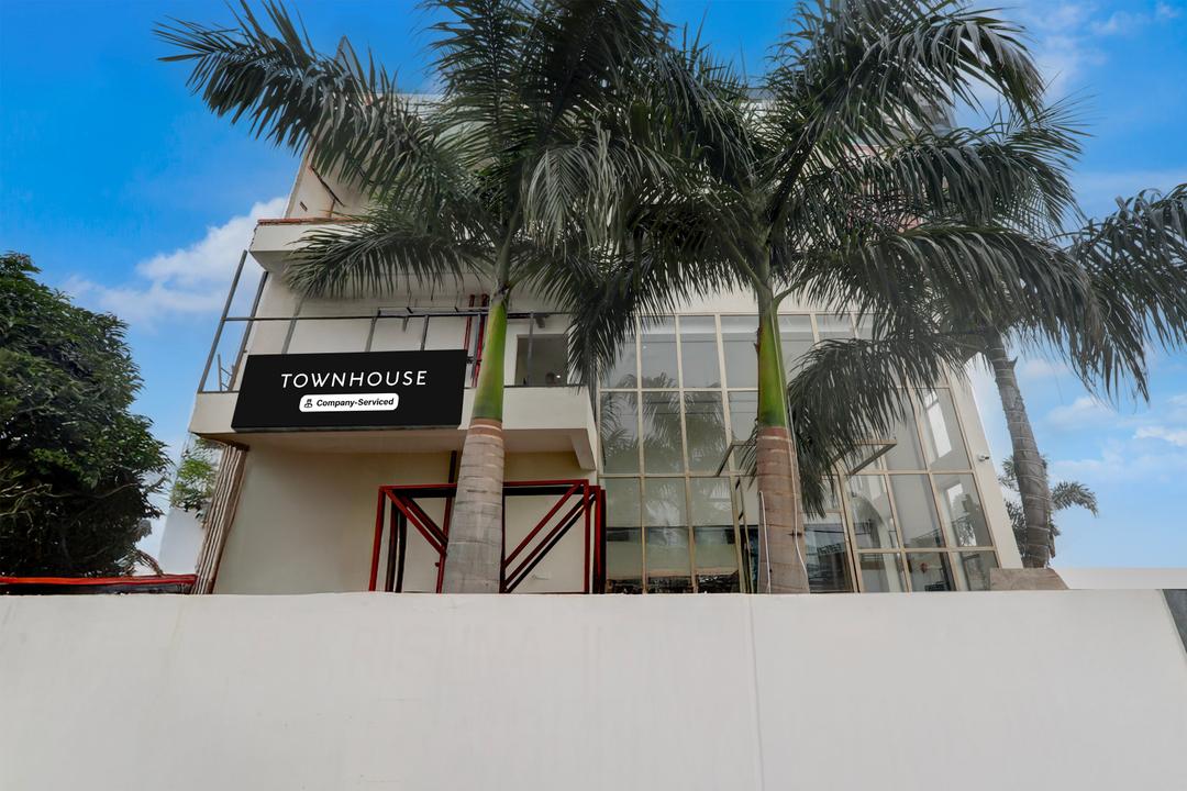 Collection O B.R. Ambedkar Park Taramandal Formerly Shree Krishna Inn in Gorakhpur
