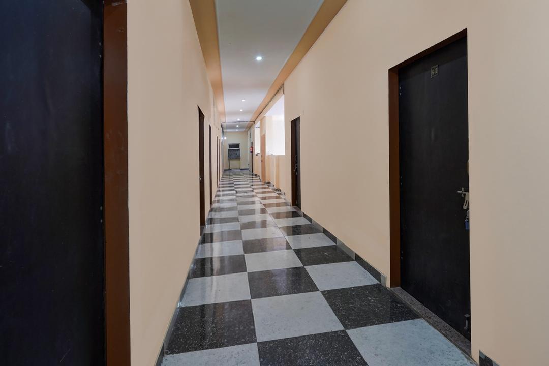 Hotel O Kukas Bus Terminal Formerly Stoneleaf Retreat in Jaipur