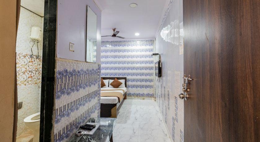 Hotel Majesty Palace in Mumbai