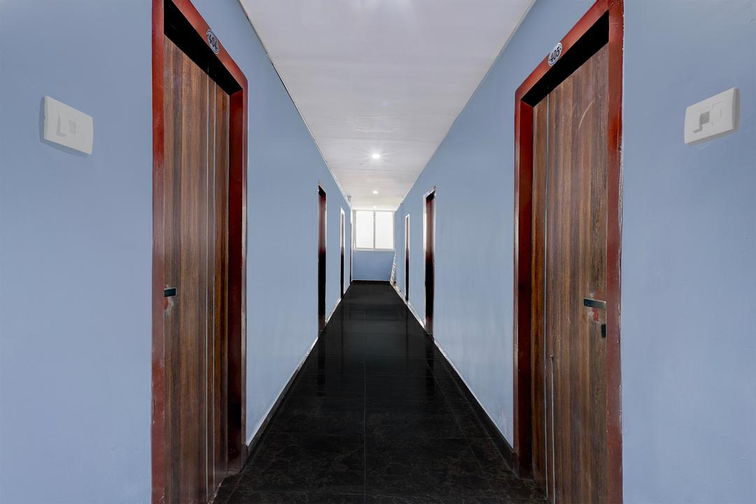 Super Collection O Dr. NTR University Of Health Sciences Formerly Hotel V Elite in Vijayawada