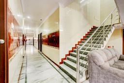 Super Collection O Vadapalani Formerly Mahalakshmi Inn in Chennai
