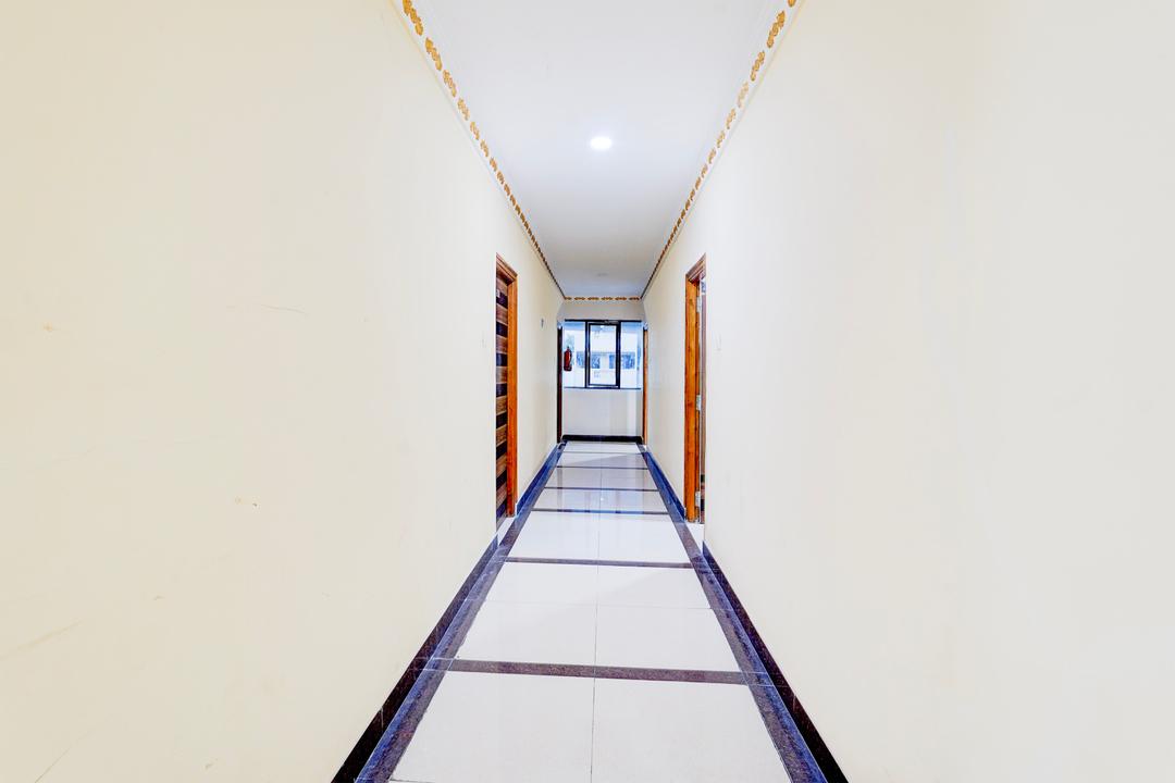 Super Hotel O Airport Road Near Leela Mahal in Tirupati
