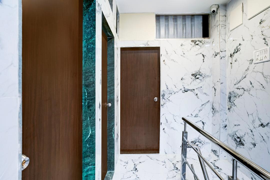 Super Hotel O Khar East Near Railway Station in Mumbai