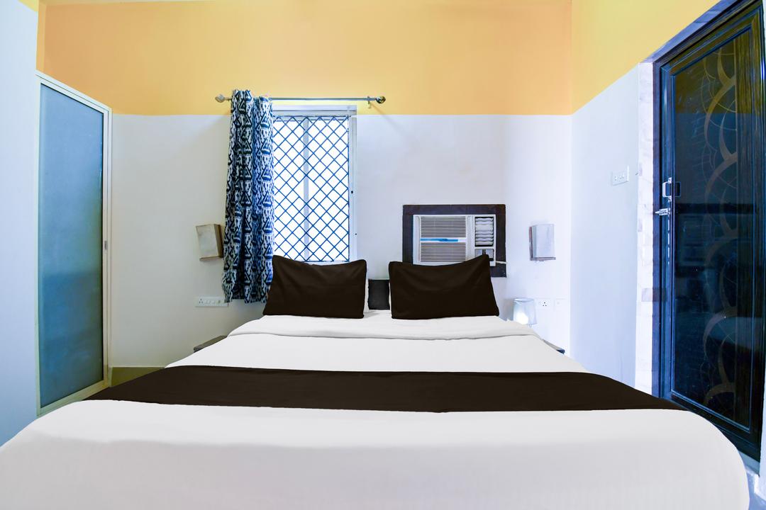 Super Hotel O Swaranpuri Near KIIT Square in Bhubaneswar