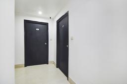Super Townhouse Oak Ballygunge Formerly Hotel Lovelock in Kolkata