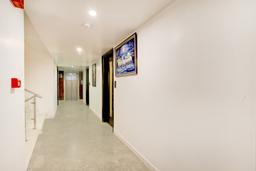 Super Townhouse Oak New Delhi Central Railway Junction Formerly Uppal International in Delhi