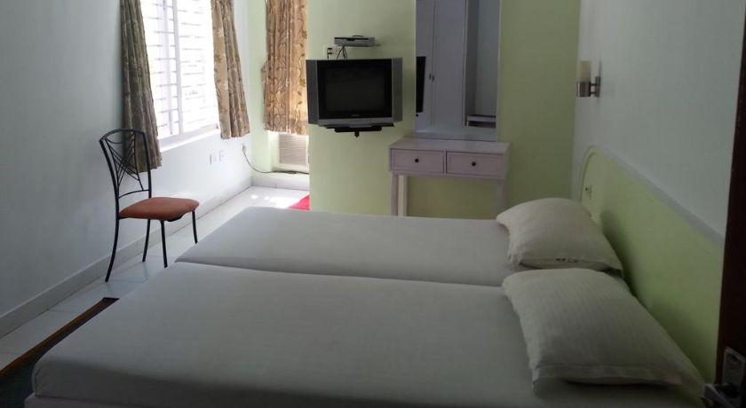 Marble Palace Guest House in Kolkata