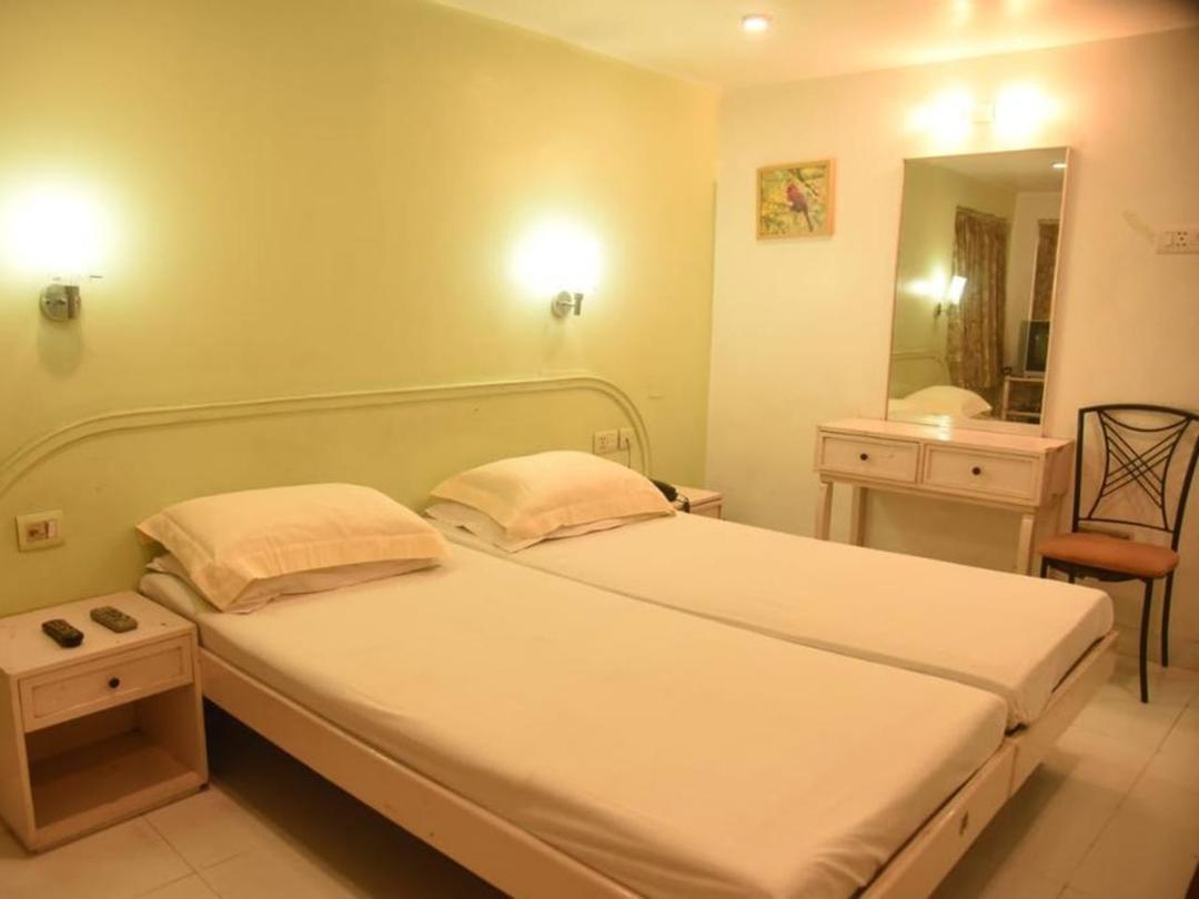 Marble Palace Guest House in Kolkata