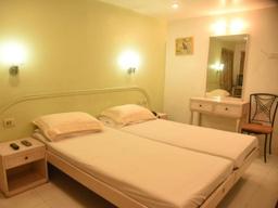 Marble Palace Guest House in Kolkata