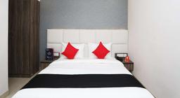 Hotel Mavens Inn in Gurgaon