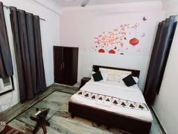Hotel ARB Rooms in Lucknow