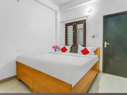 Hotel Awadh Pearl in Lucknow