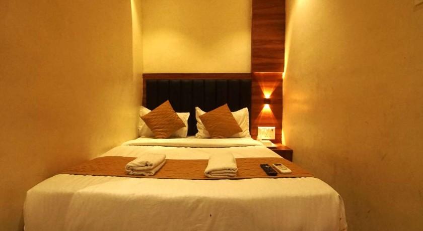 Hotel Royal Suites in Mumbai
