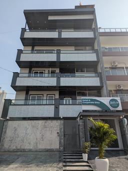 Shft-In Hotel in Noida