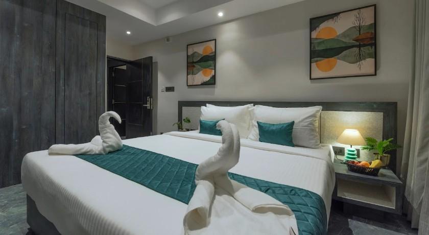Kzar Park Hotel in Kolkata