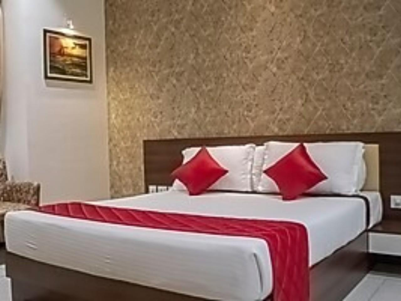 Happys Hotel Bangalore in Bangalore