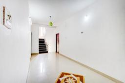 Super Hotel O Kelambakkam Bus Terminal Formerly Guna Residency in Chennai