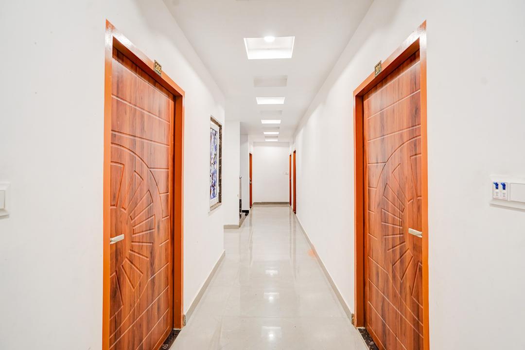 Hotel O Sunrakh Road Vrindavan Formerly Ganga Residency in Vrindavan