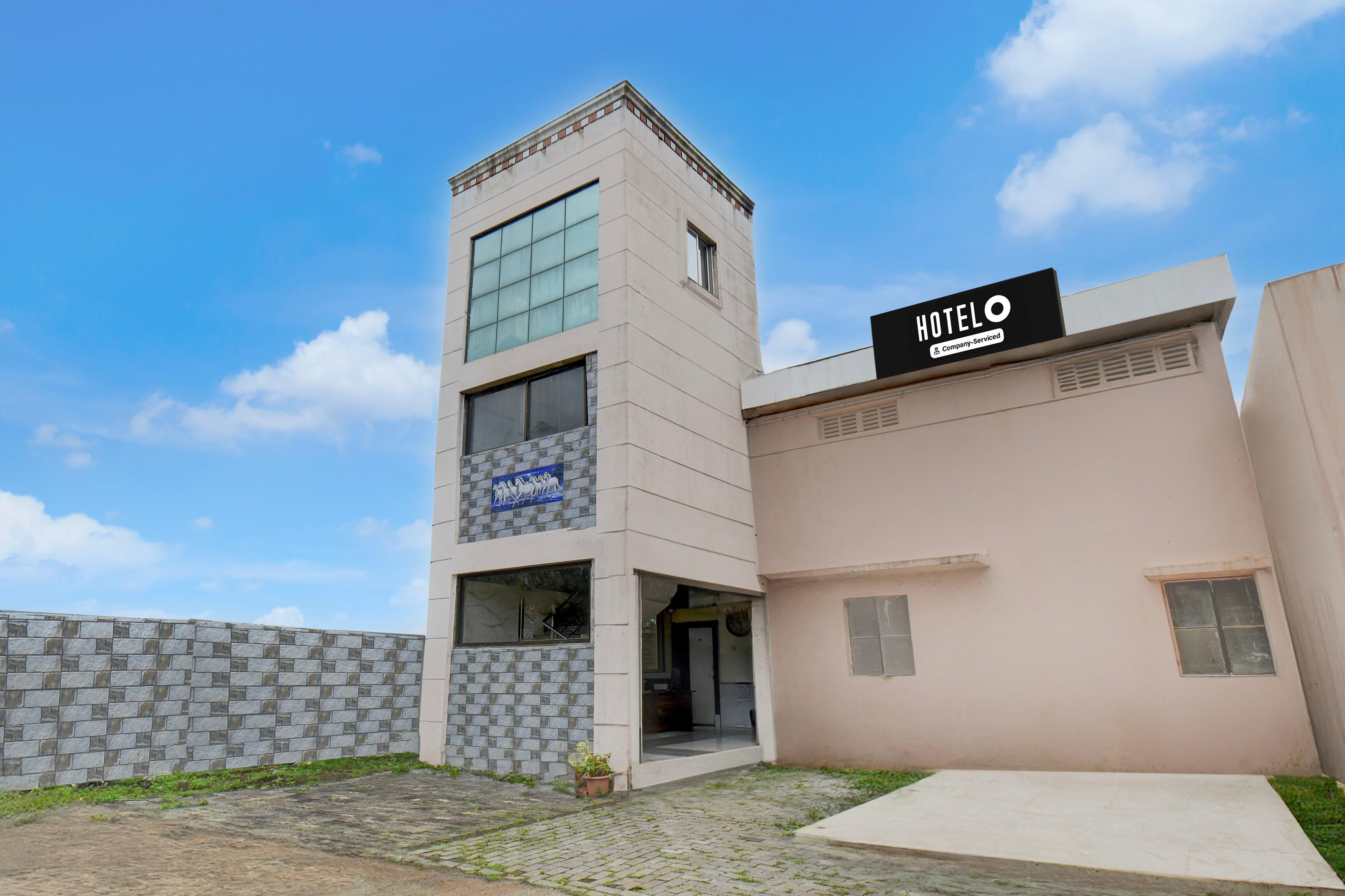 Hotel O Talegaon MIDC Formerly Goodluck Lodge in Pune