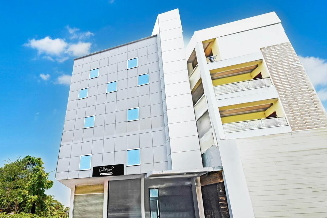Super Collection O Sanath Nagar Near Railway Station in Hyderabad