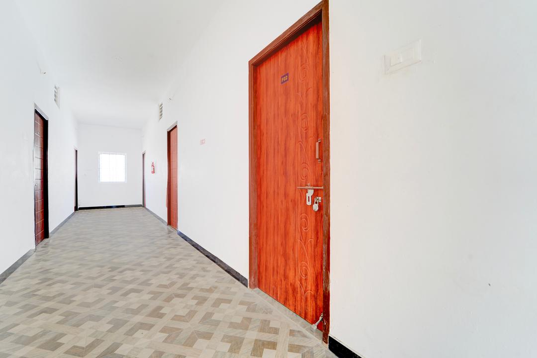 Hotel O Neelambur Near PSG ITech in Coimbatore