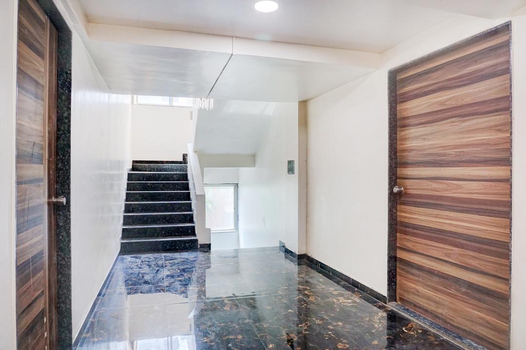 Super Townhouse Ambegaon Road Katraj Formerly White Castle in Pune