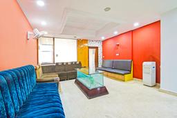 Super Townhouse Ameerpet Balkampet Road in Hyderabad