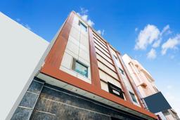 Townhouse Arakashan Road Paharganj Formerly Mohan international in Delhi