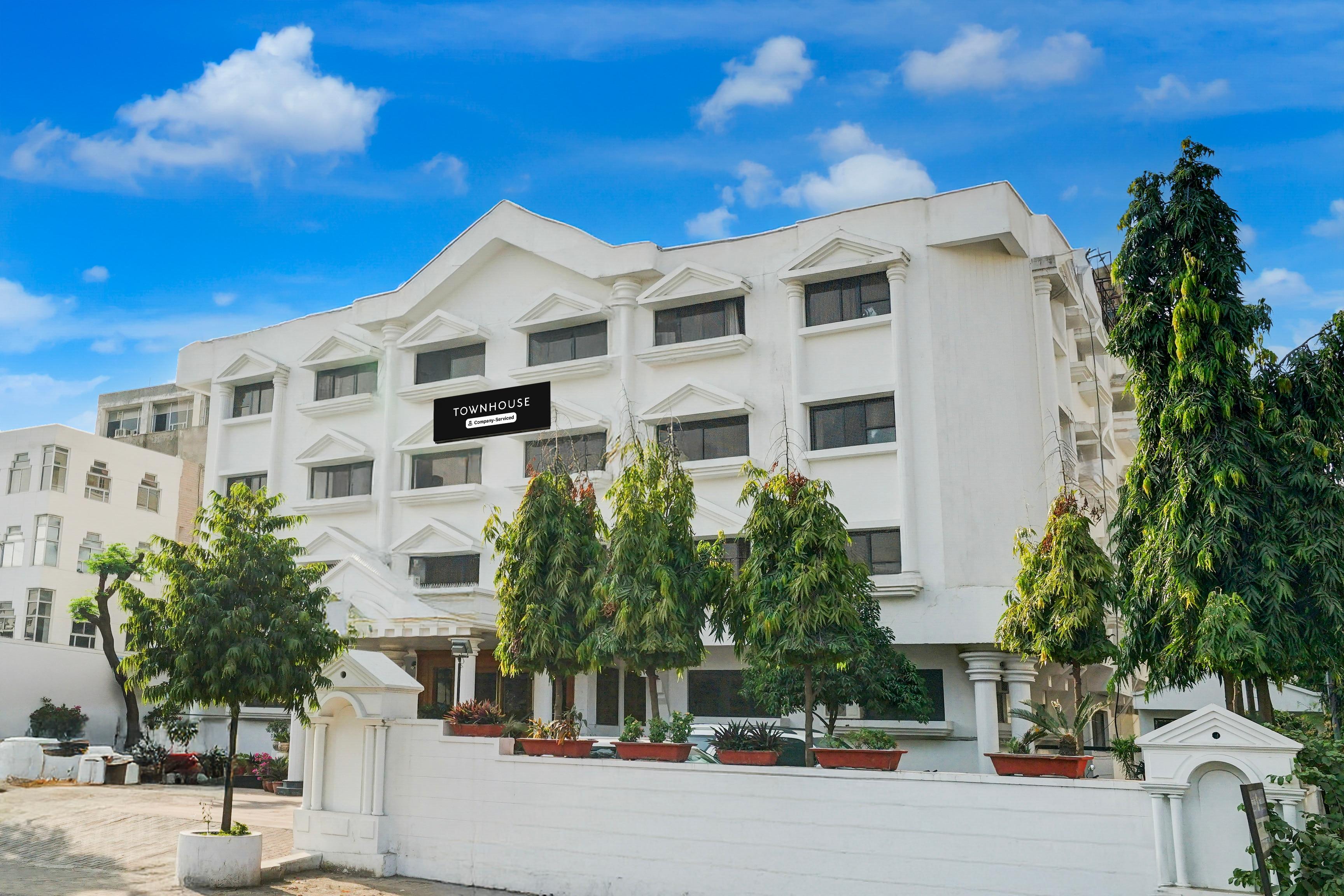 Super Townhouse Subhash Nagar Formerly Royal Palazzo in Jaipur