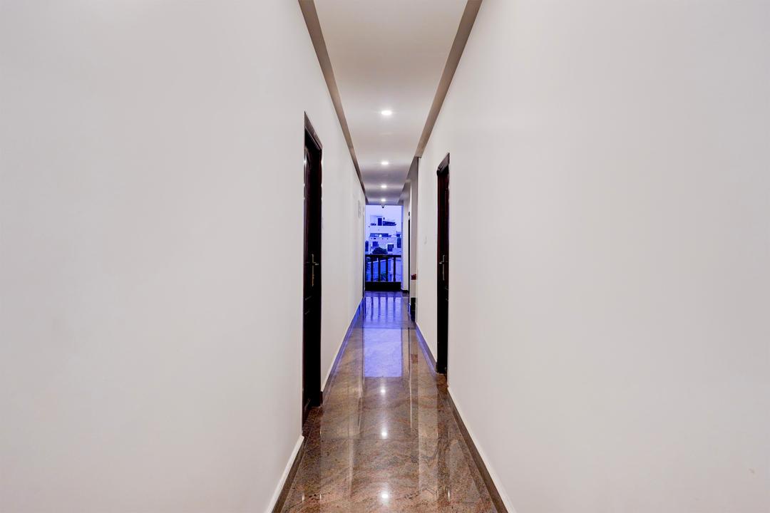 Super Townhouse White Town Rock Beach Formerly Prakasam Residency in Pondicherry