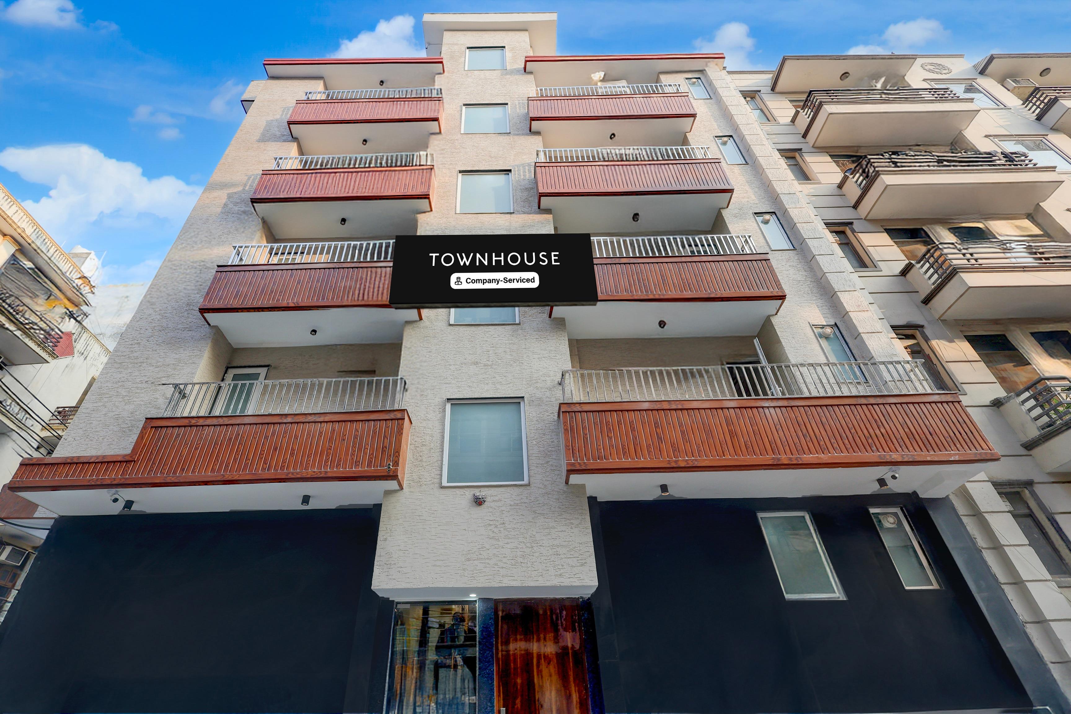 Townhouse Phase 3 DLF Cyber City in Gurgaon