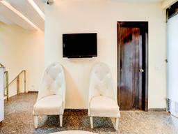 Townhouse Pitampura West Enclave in Delhi