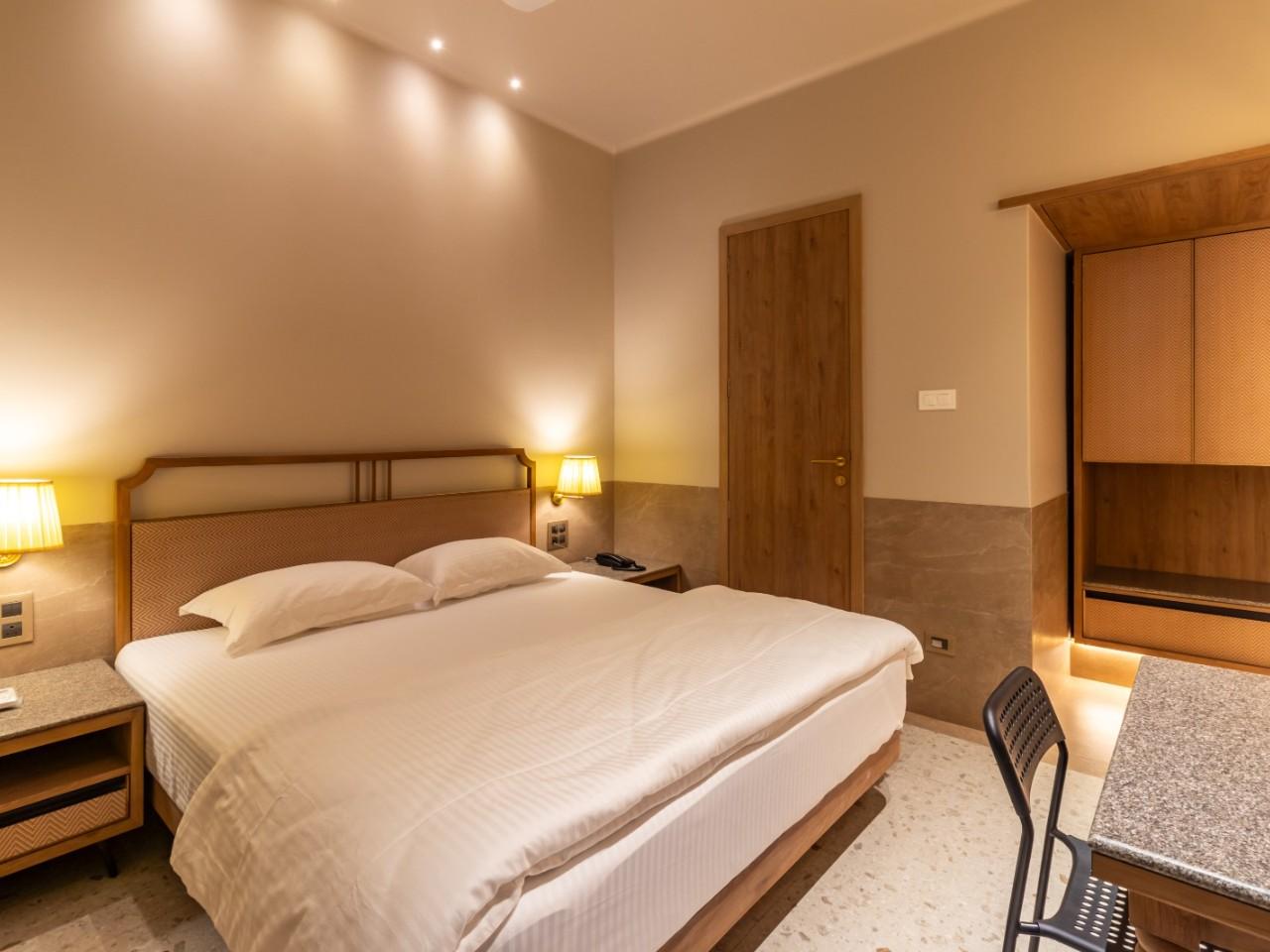 Hotel Reay Road Residency in Mumbai