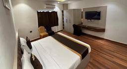 Hotel Citrus in Lucknow