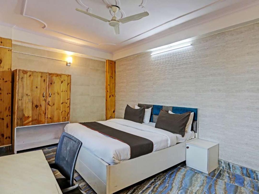Aditya Residency in Noida