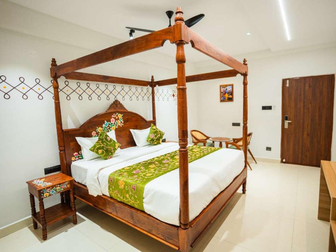 Hotel Indiana in Hyderabad