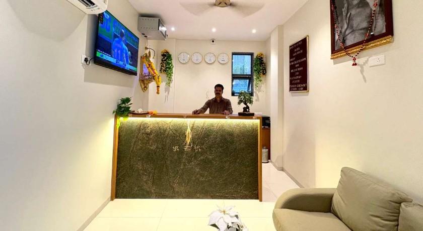 Hotel Safe House in Navi Mumbai