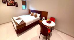Hotel Safe House in Navi Mumbai