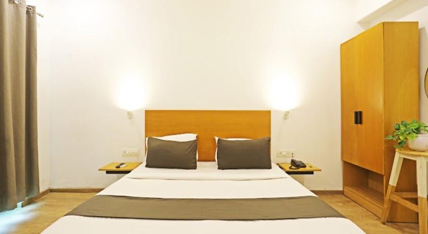 Hotel The Runner in Gurgaon