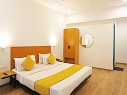 Hotel The Runner in Gurgaon