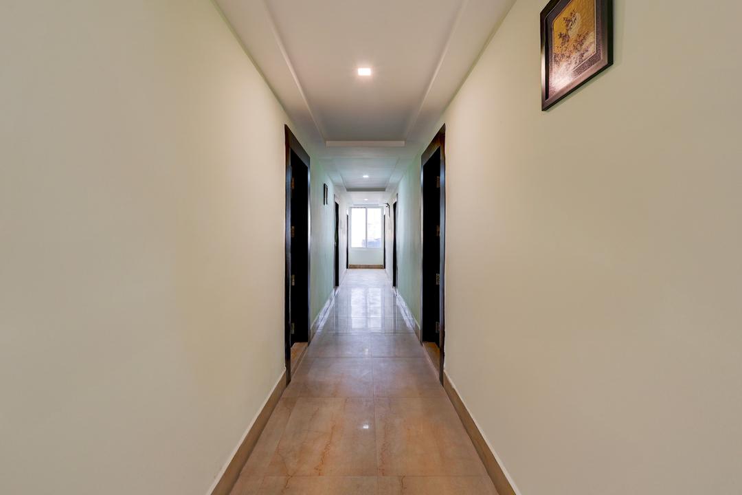 Super Townhouse Benz Circle MG Road in Vijayawada