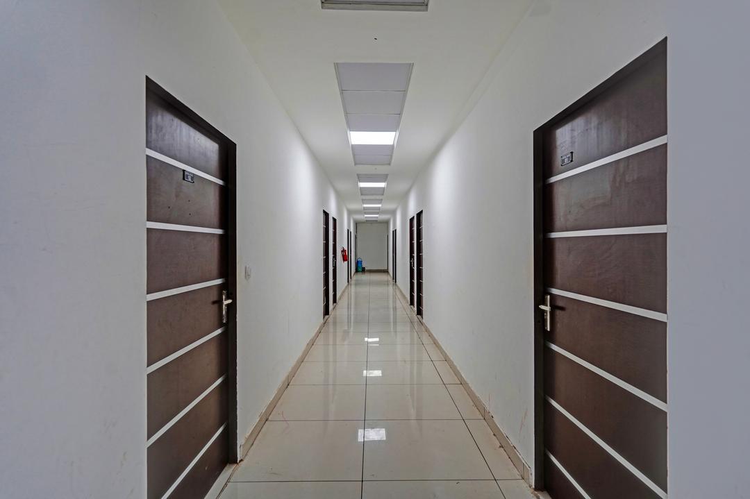 Super Hotel O Sector 110 Noida Formerly Luv Kush Tower Bhangel in Noida