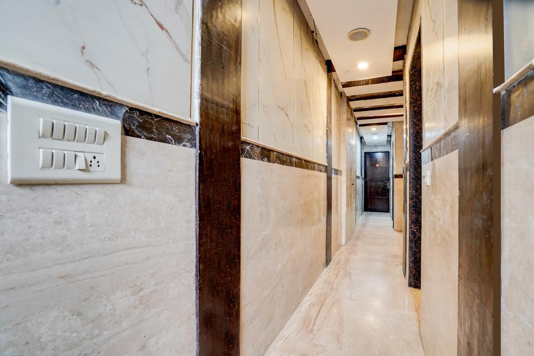 Super Collection O Kalka Ji Formerly Hotel Gera in Delhi
