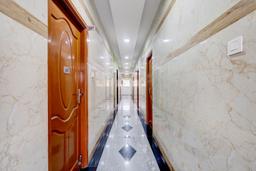 Super Townhouse Koyambedu Metro Station Chennai Formerly SR Residency in Chennai