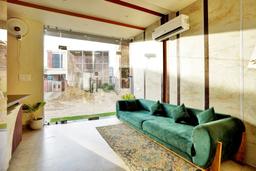 Townhouse Naya Nohra Crossway Kota Formerly Hotel Sterling in Kota