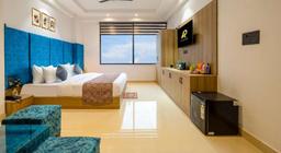 Hotel Accent Park by Noida Business Suite in Noida